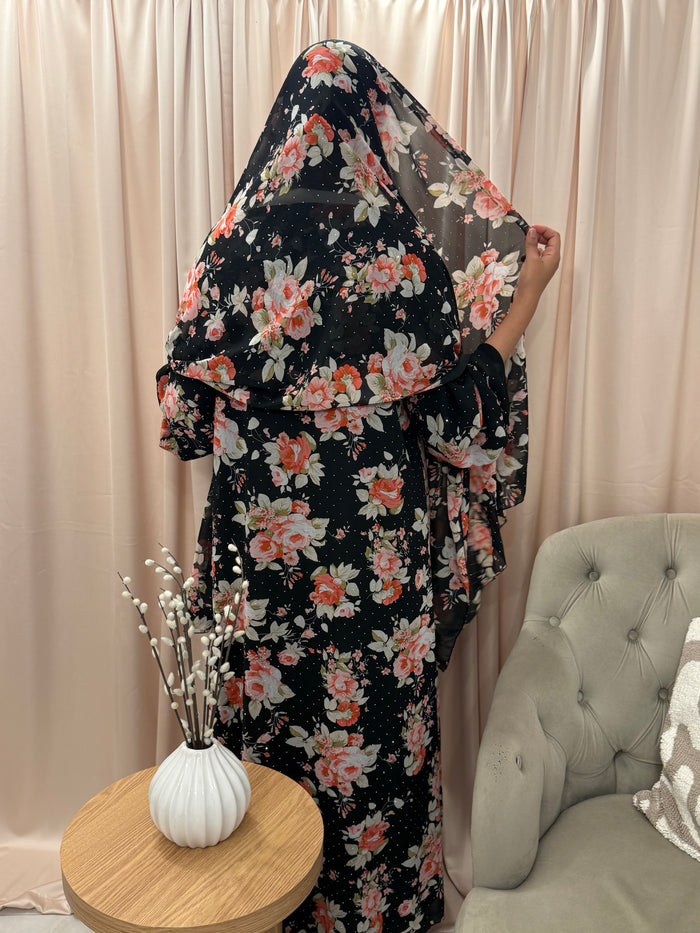 Bushra Abaya