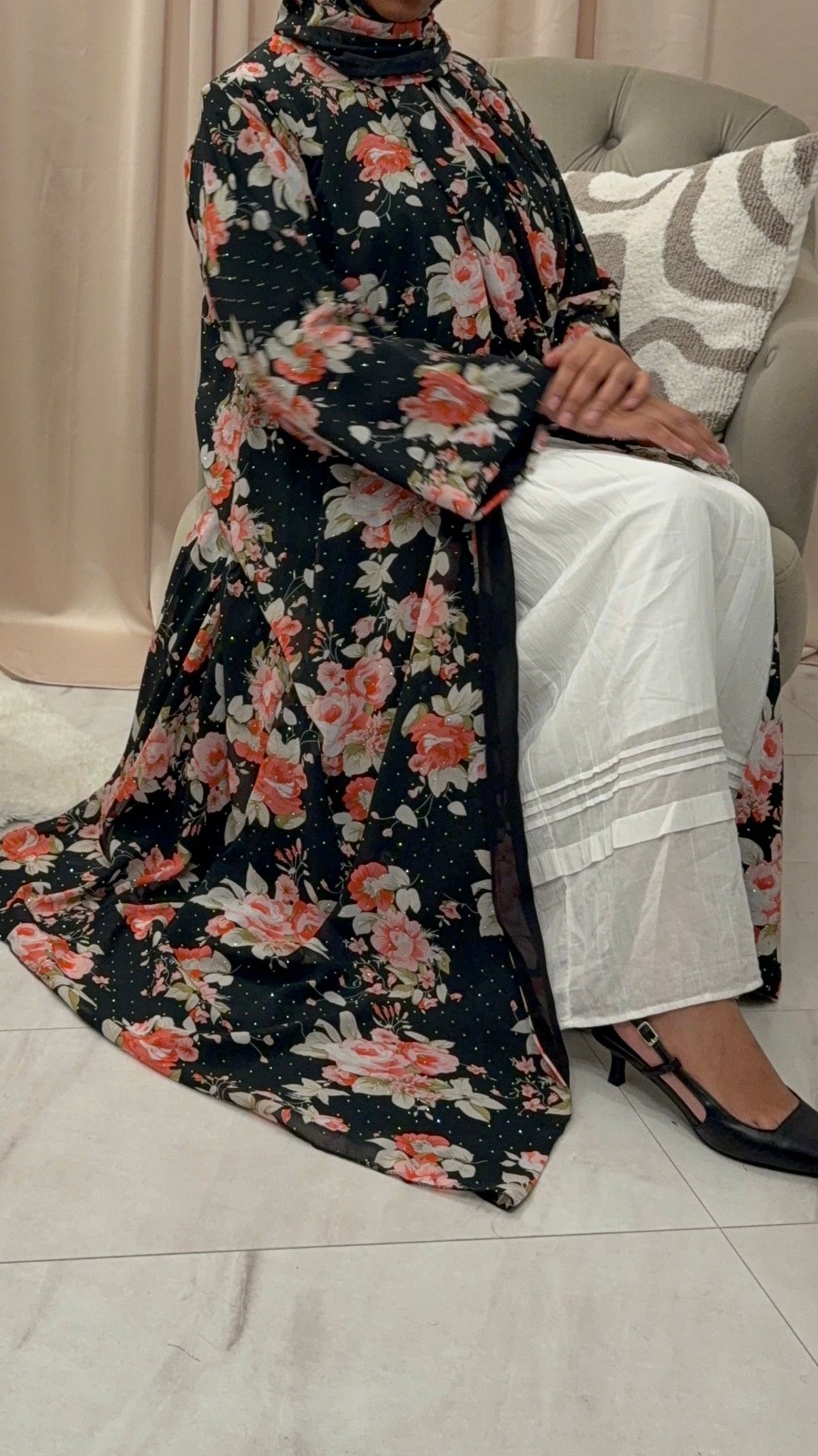 Bushra Abaya
