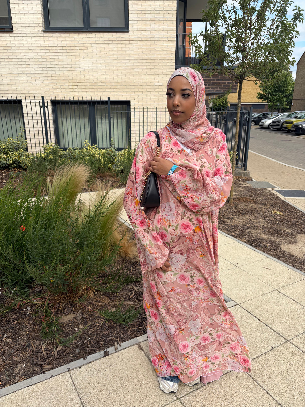 Munira Abaya