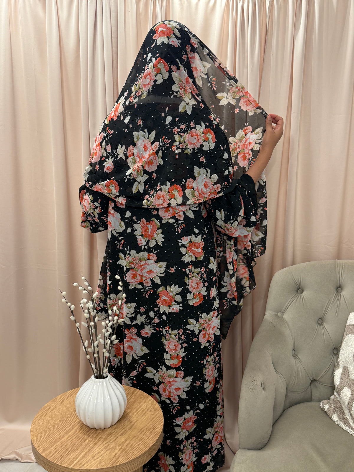 Bushra Abaya