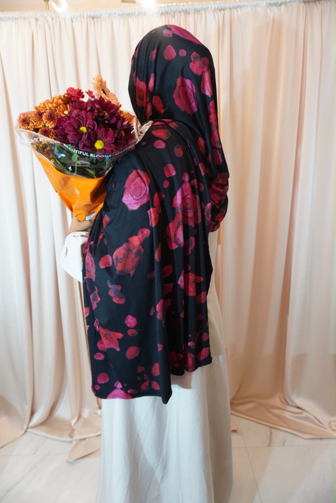 Red Rose Stretch Jersey Hijab