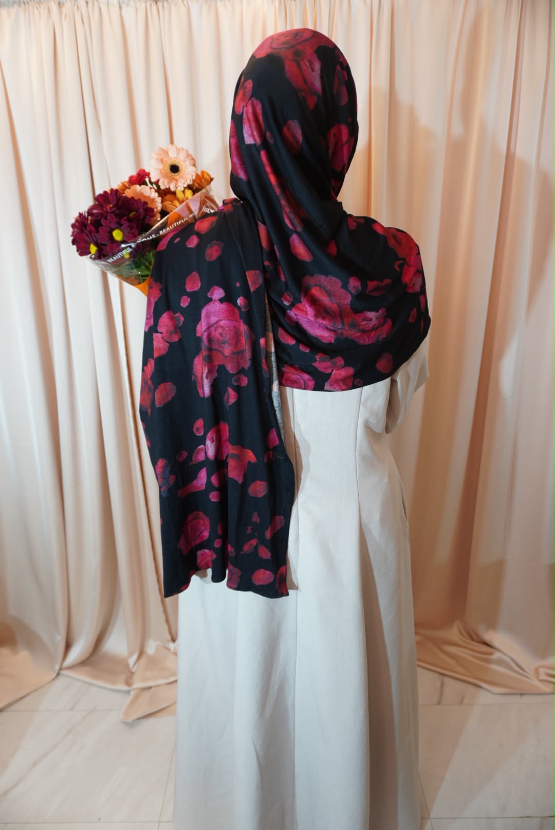 Red Rose Stretch Jersey Hijab
